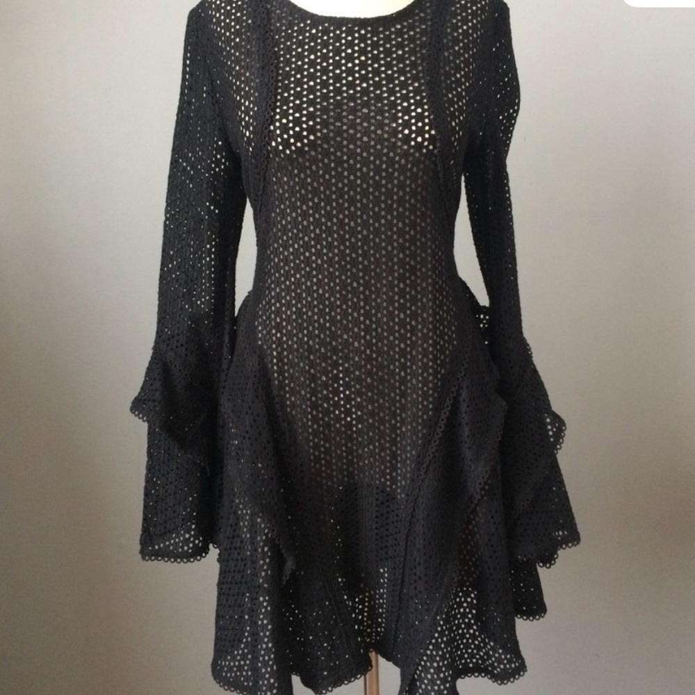 LAST CALL! 🔥💖 C/MEO Collective Black Eyelet Dress - Picture 13 of 13